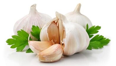 Using garlic with parasites in the liver
